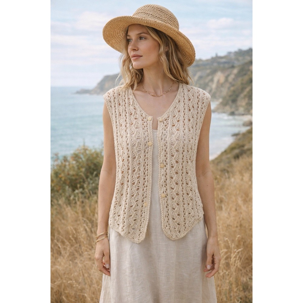 Vintage CAPE ISLE KNITTERS Silk Sweater Vest Size Large Open Knit‎ Boho Festival